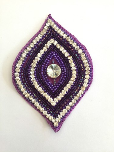 Teardrop shape sew on - x,