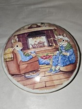 The Tales Of Honeysuckle Hill Pot