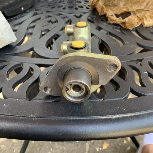 Ford sierra brake master - ford,
