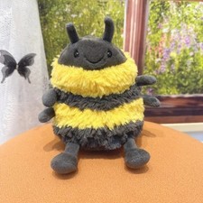 NEW JellyCat Albee Bee new