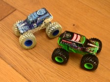 Hot Wheels Monster Jam Trucks 1:64 Scale Grave Digger x 2