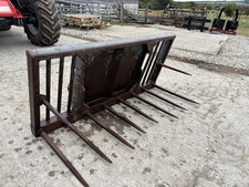 MASON ENGINEERING 6FT WIDE MUCK / MANURE FORK ON KRAMER BRACKETS TRACTOR LOADER