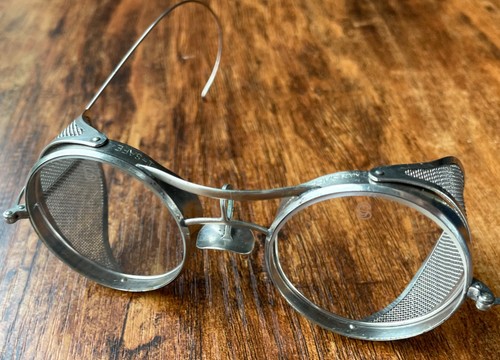 Vintage saniglass kings - vintage, safety