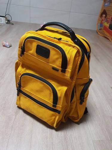 Tumi pass limited edition - tumi,