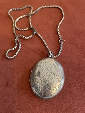 Beautiful Engraved Floral