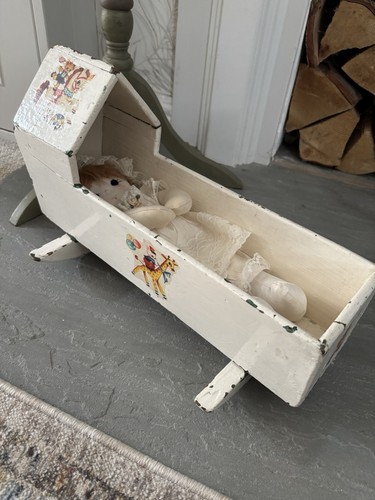 Vintage dolls crib - crib, 🧸with