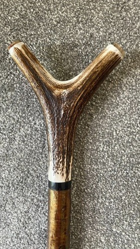 Stag horn handled wading - horn, /