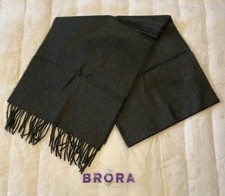 Brora cashmere woven scarf. Dark green. Brand New
