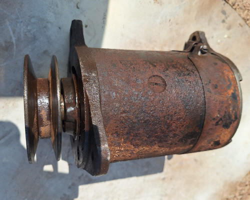 Early lucas c45 12v dynamo - lucas,
