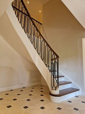 Exclusive Oak Curved