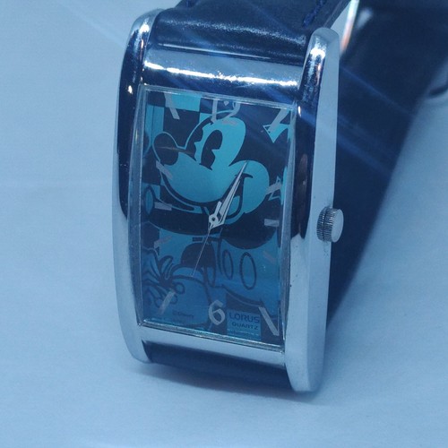Mickey mouse lorus disney - mickey,