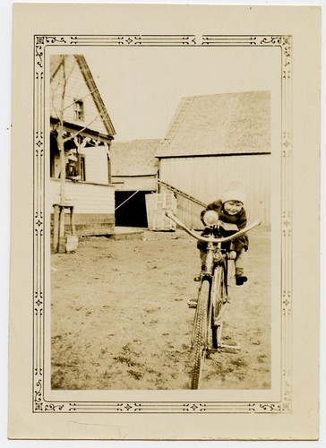 Child bicycle vintage - on,