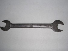 Jaguar tool box - box, spanner
