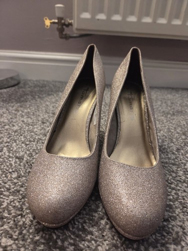 Gorgeous metallic glittery - gorgeous, metallic,