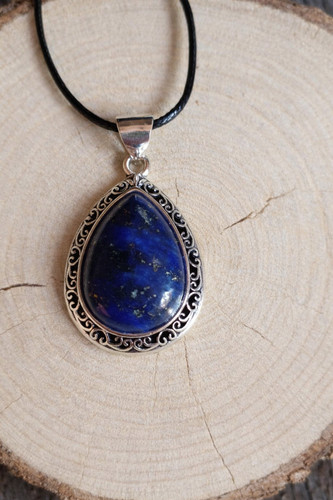 Vintage style teardrop - vintage,