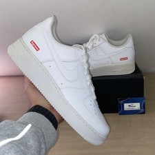 Supreme x Nike Air Force 1 Low