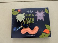 Brand new in box Joules | Bugs And Creepy Critters Bath Fizzers Gift Set