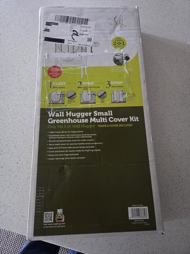 Small wallhugger greenhouse - small,