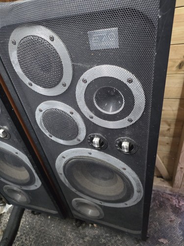 Walfdale e70 speakers and - e70,