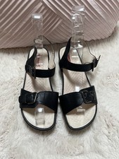 ROMIKA black leather buckle