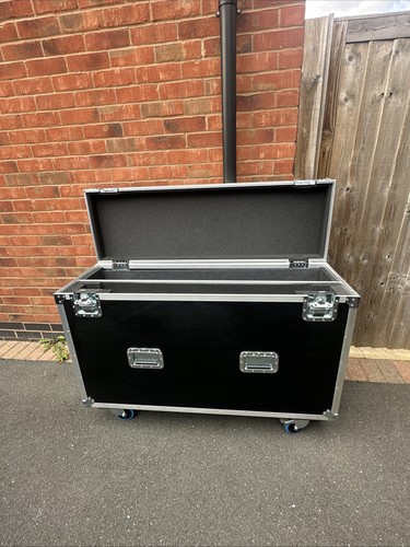 Road trunk flight - trunk,