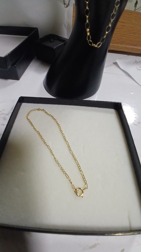 9ct yellow gold thin - 9ct, bracelet.