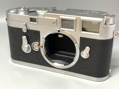 Leica chrome 35mm - m3,