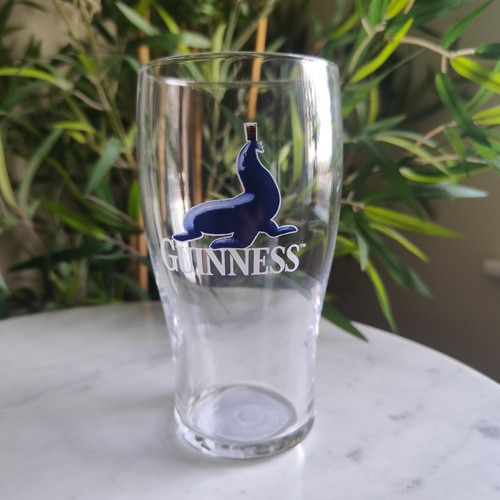 Guinness seal pint glass - seal, –