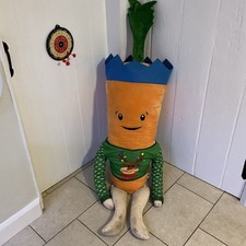 Large Kevin The Carrot In A