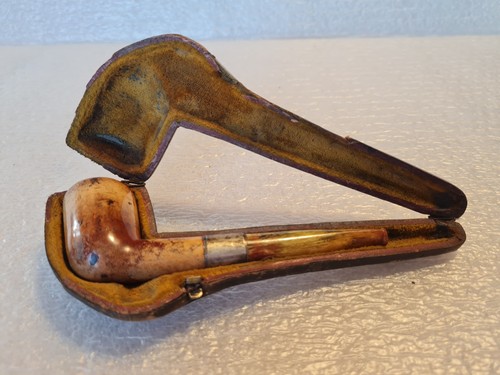 Cased 1901 antique silver - cased,