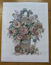 BEAUTIFUL VINTAGE EMBROIDERED