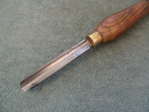 Wood turning gouge by - 1/2",