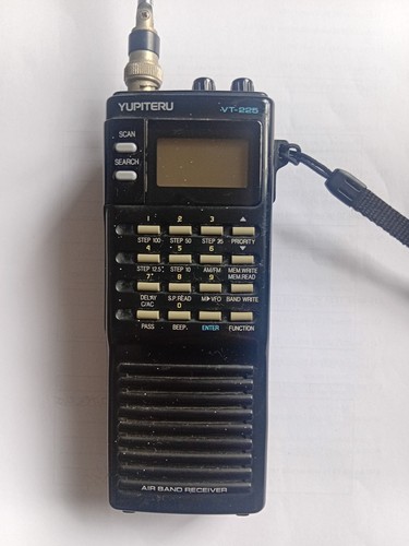 Yupiteru 225 airband - vt-225,
