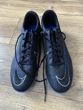 Nike Football Shoes 7.5