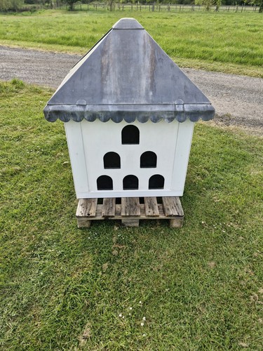 Decorative dovecote birdhouse - decorative,
