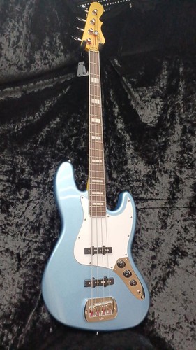 Tribute electric bass - g&l,