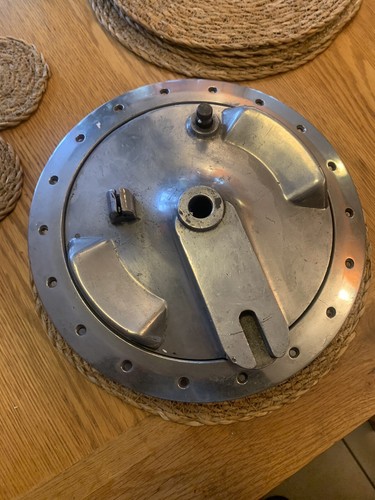 Ducati single bevel front - front, hub