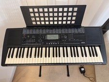 Yamaha Portatone PSR-320