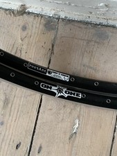 Pair of One-One Reet 'Ard Rims