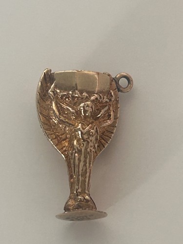 World cup 9ct - world, vintage