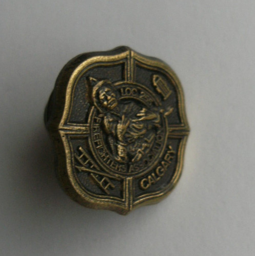 Pin badge calgary - badge,