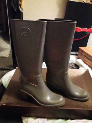 Gucci ladies grey boots - grey,