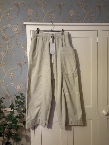 Toast beige corduroy hareem - beige,