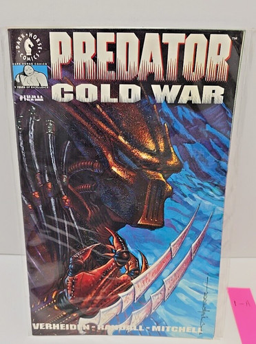 Dark horse comics predator - horse,