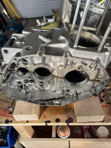 Honda 250 engine case - engine,