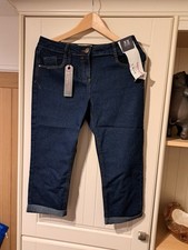 Red Herring  ladies Three