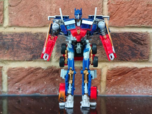 Transformers voyager class - transformers:,