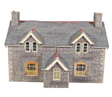 Metcalfe Model Number PN155 OO Gauge Workers Cottages Card Kit Box Packed.
