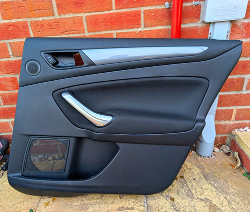 Ford mondeo mk4 2013 rear - ford,