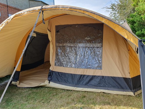 Cabanon mercury berth - cabanon,